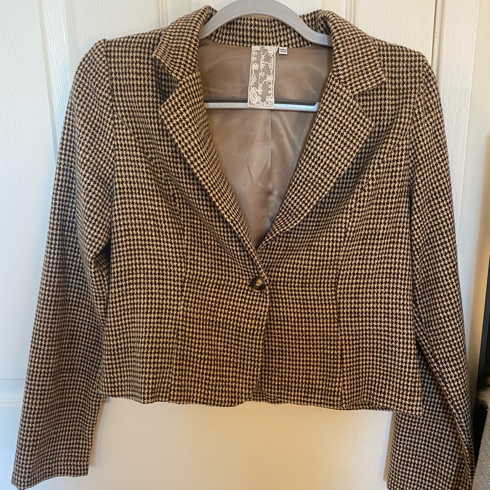 Sadie & Sage Brown Houndstooth blazer jacket